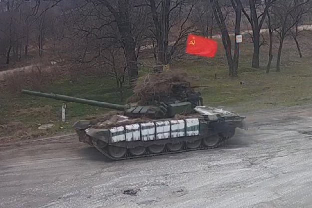 Brasil Sem Medo Tanque Bandeira Da Urss Visto Entre Tropas